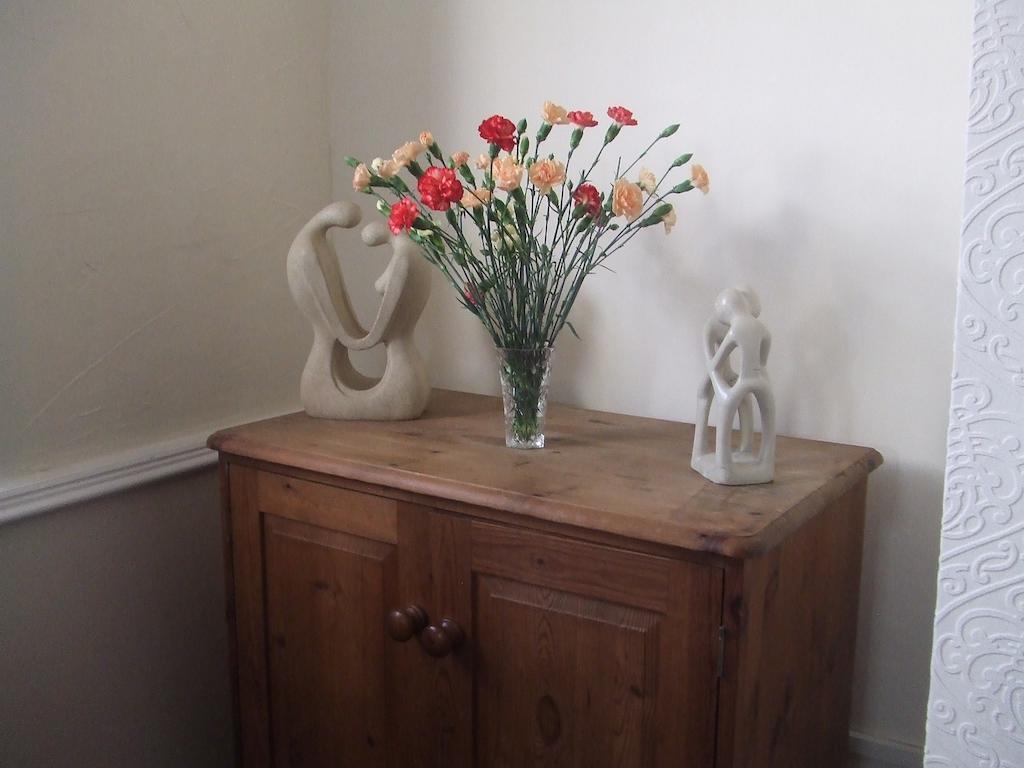 Alister Guest House Saint Helier Room photo